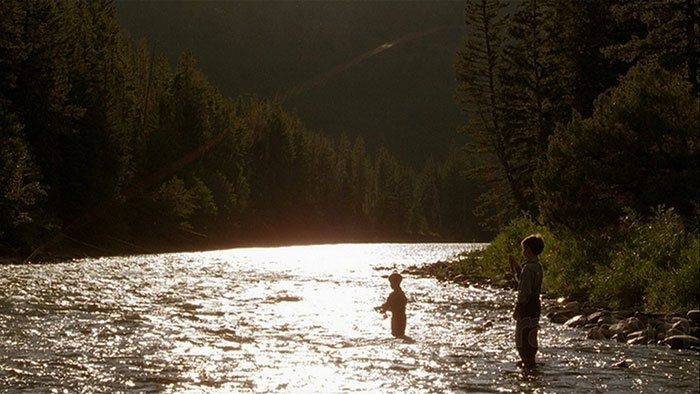 image pêche et au milieu coule une rivière robert redford