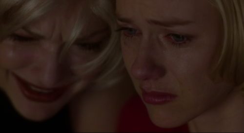 image laura elena harring naomi watts pleurs au silencio mulholland drive david lynch
