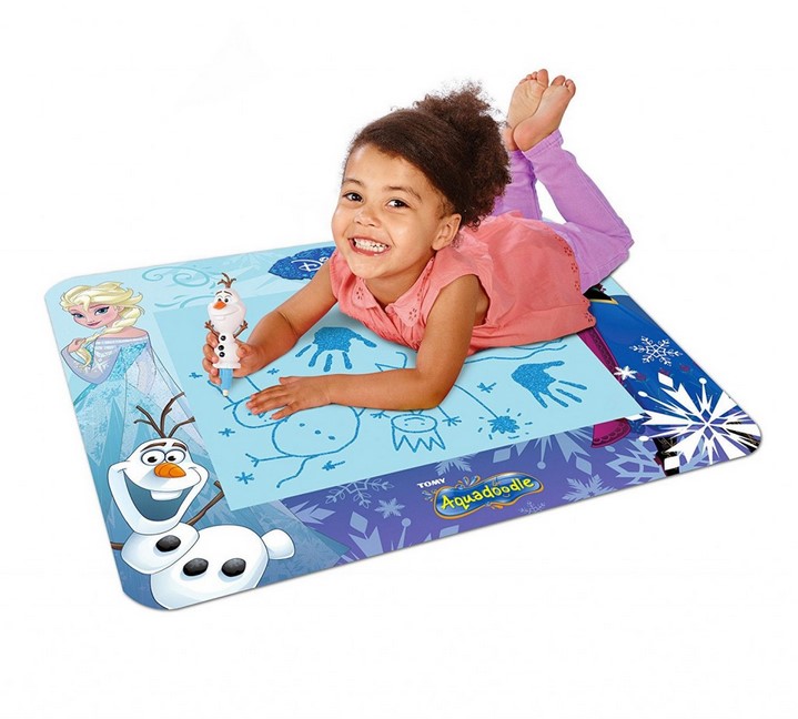 image aquadoodle tapis la reine des neiges tomy