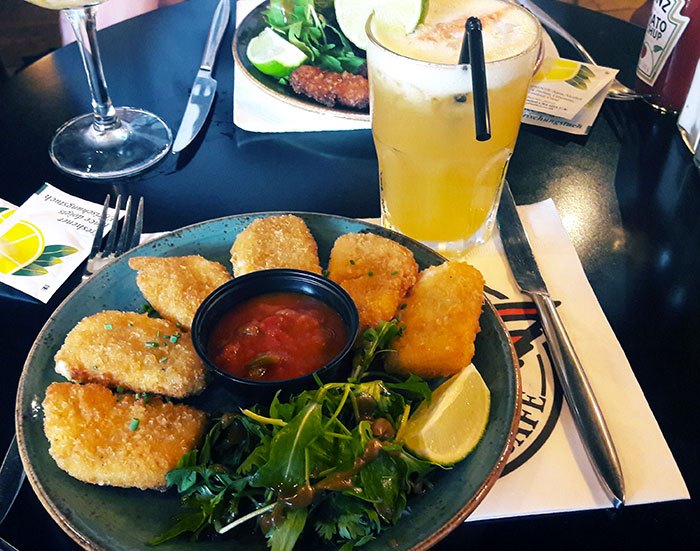 image mozzarella sticks cocktail tiki ginger indiana café nouvelle carte