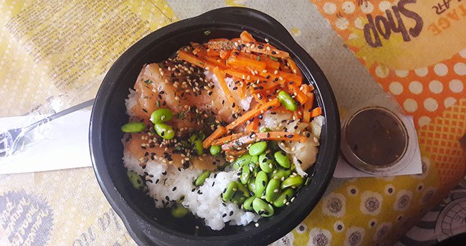image poke bowl saumon comptoir sushi