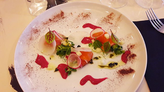 image sashimis truite restaurant signature montmartre