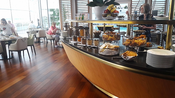 image buffet petit-déjeuner le ruban bleu miramar la cigale hôtel thalasso et spa bretagne