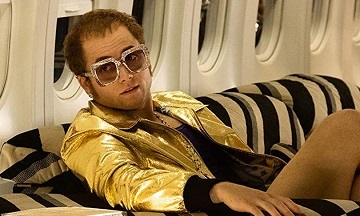 [Cinéma] Taron Egerton est Elton John dans le trailer de Rocketman
  