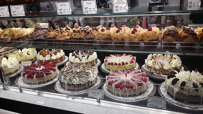 image bar à cheesecakes factory and co bercy village paris
