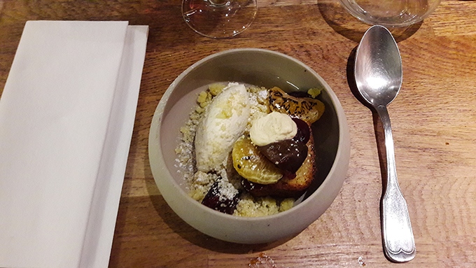 image dessert figue clémentine réduction de vin chaud cake restaurant korus paris