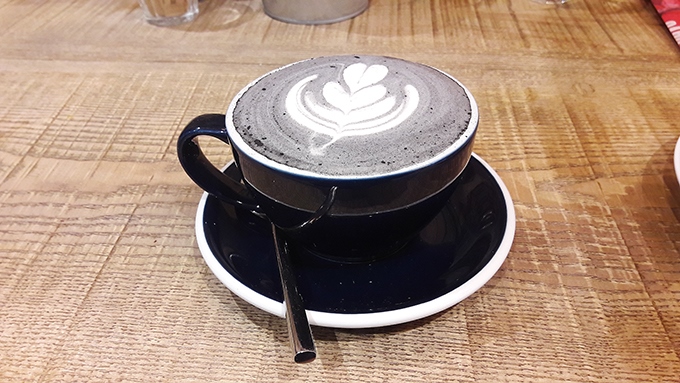 image black latte au diploid à lyon
