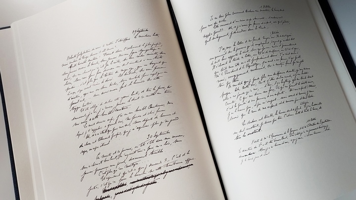 Manuscrit du journal d'Alfred Dreyfus réalisé par les éditions des Saints-Pères.