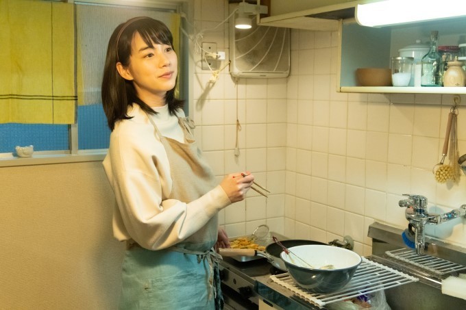 mitsuko interprétée par Non cuisine dans le film tempura