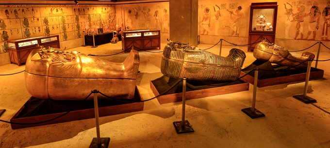 image sarcophages pharaonique immersive expérience toutankhamon