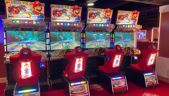 jeux d'arcade mario kart salle la tête dans les nuages