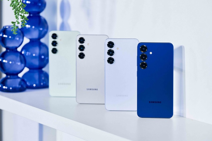 [Test] Samsung Galaxy S25 : la maîtrise au service de la continuité
  