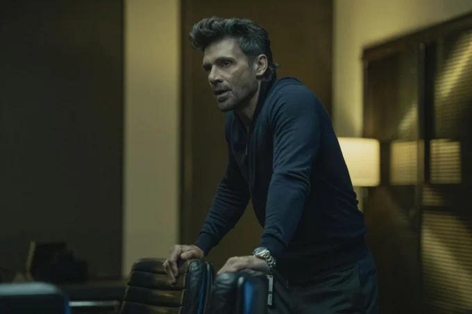 image frank grillo saison 2 peacemaker