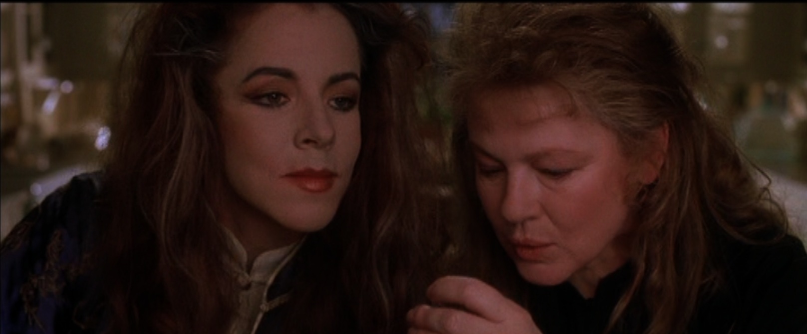 stockard channing et diane wiest dans les ensorceleuses de griffin dunne