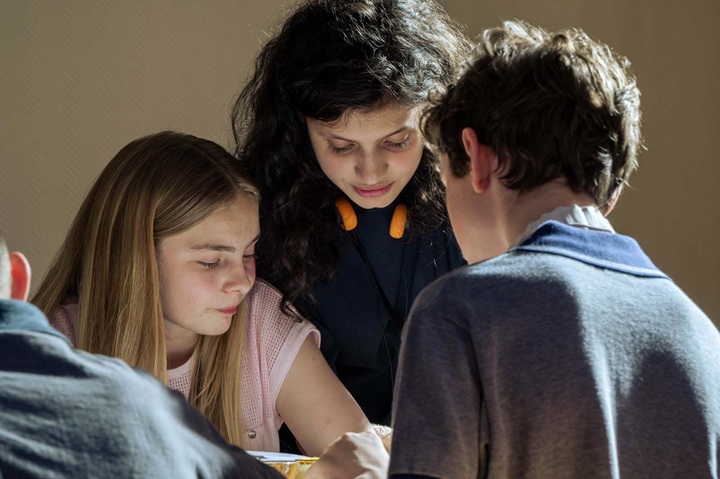 tessa dumont janod melissa boros et solan machado-graner dans le film les rêveurs