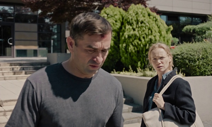 le couple de parents dans le film father de tereza nvotova