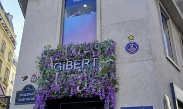 article les librairies spécialisées romance à paris photo gibert romance