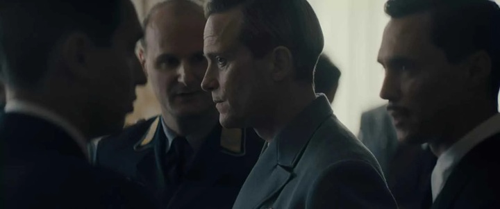 august diehl dans le film les rayons et les ombres