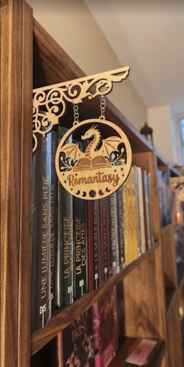 rayon romantasy librairie fox garden à paris