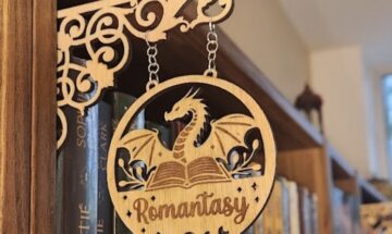 gros plan rayon romantasy librairie fox garden paris